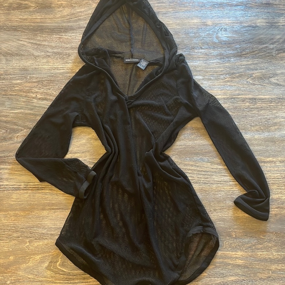 Moda International coverup